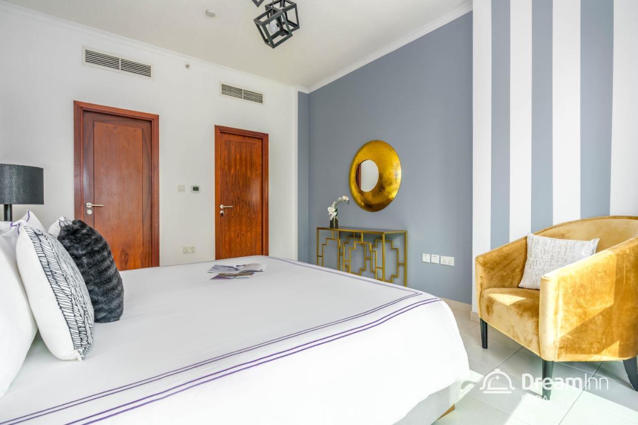 Dream Inn Apartments - Burj Residence With Fountain View ดูไบ ภายนอก รูปภาพ
